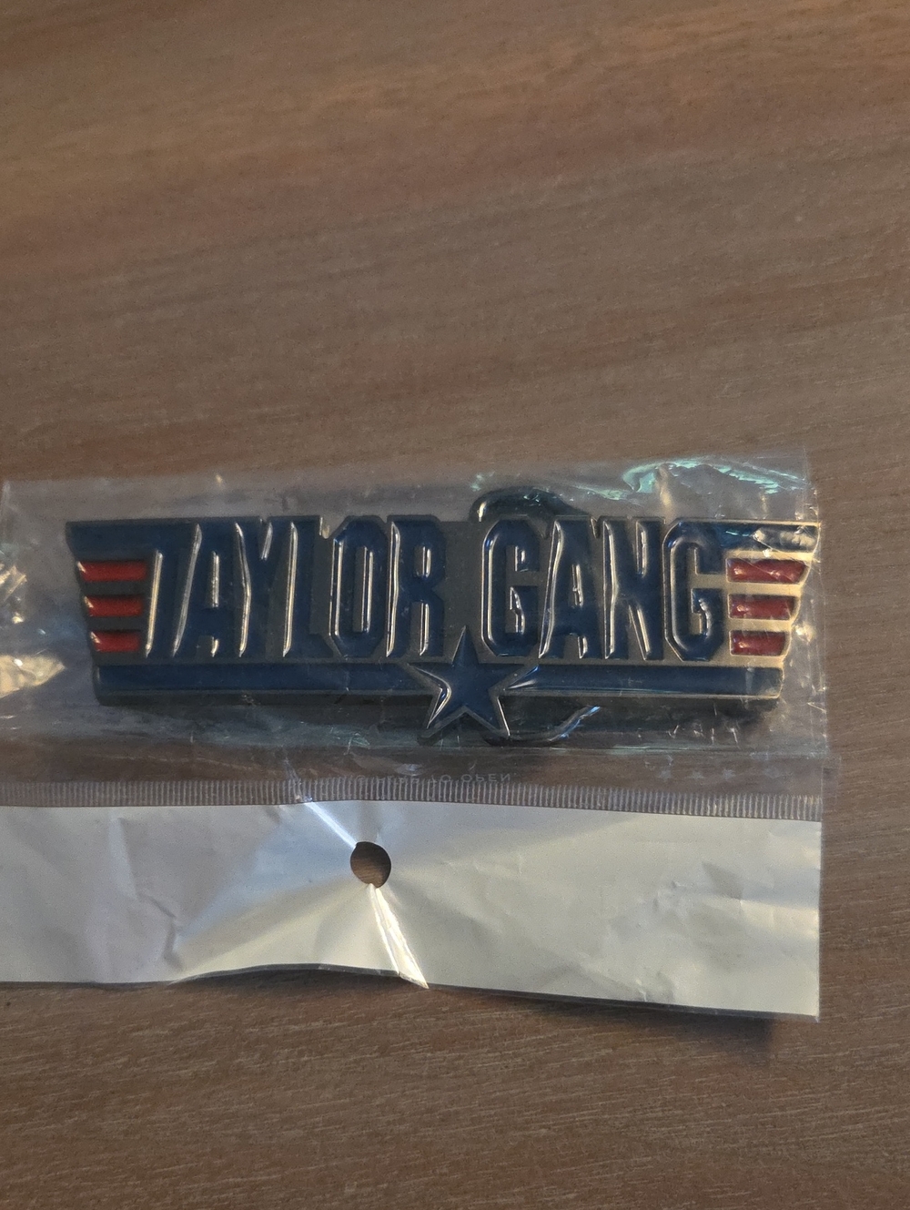 Taylor Metal Belt Buckle - Blue and Red